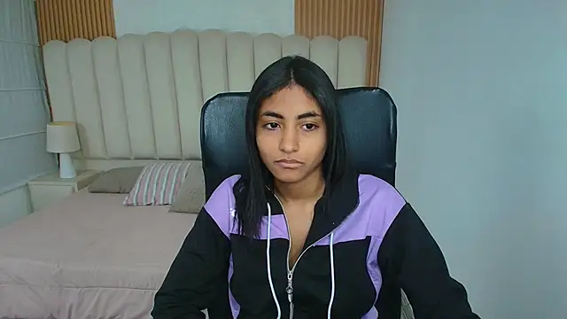 shaneelle online show from February 2026 06:40:02 AM