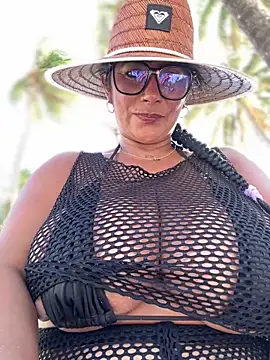 Saorii kiido online show from February 2025 08:10:01 PM