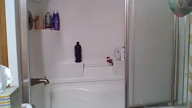 Snapshot of terry2big4u24 chatting on February 2025 06:37:01 PM terry2big4u24 online show from February 2025 06:37:01 PM