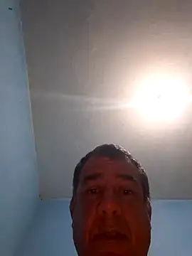 Snapshot of Carlossantos07 chatting on April 2026 09:43:01 AM Carlossantos07 online show from April 2026 09:43:01 AM
