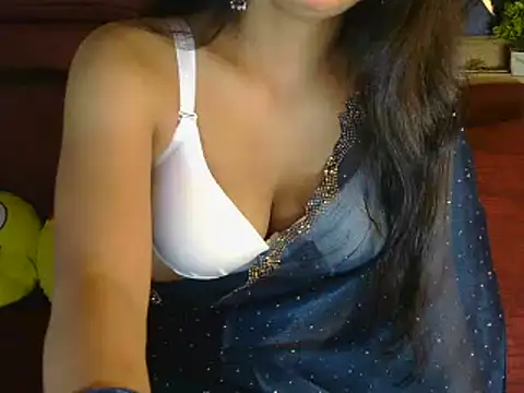 Snapshot of sexy_shivi chatting on December 2024 08:00:01 PM sexy shivi online show from December 2024 08:00:01 PM