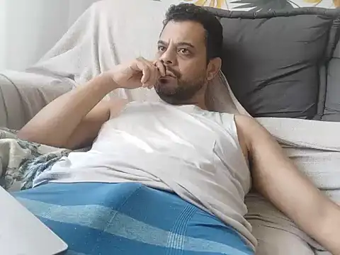 Snapshot of HornyBeachBoyBR chatting on September 2025 01:12:02 PM HornyBeachBoyBR online show from September 2025 01:12:02 PM