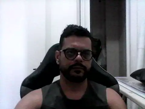 Snapshot of HornyBeachBoyBR chatting on August 2026 01:43:01 PM HornyBeachBoyBR online show from August 2026 01:43:01 PM