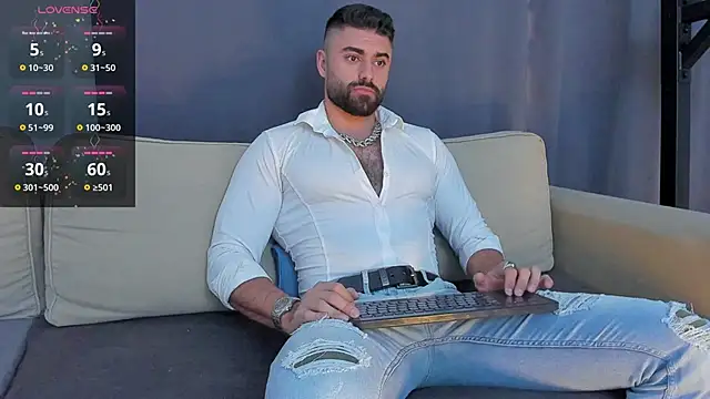 RawAdam online show from December 2024 01:27:02 PM