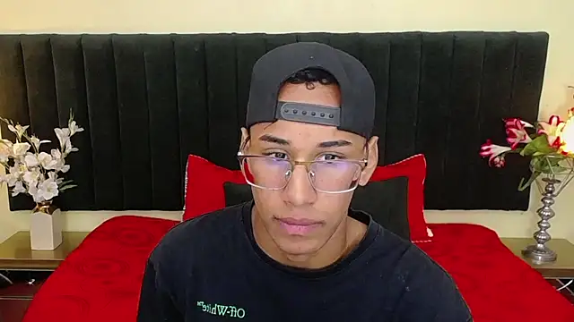 soft attraction online show from December 2024 02:49:02 PM