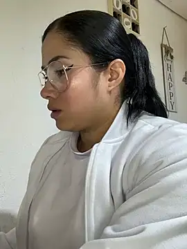 Snapshot of Sweet__Nurse1 chatting on May 2026 03:28:02 PM Sweet Nurse1 online show from May 2026 03:28:02 PM