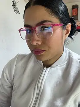 Snapshot of Sweet__Nurse1 chatting on May 2026 08:18:01 PM Sweet Nurse1 online show from May 2026 08:18:01 PM