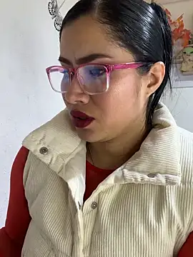 Snapshot of Sweet__Nurse1 chatting on May 2026 05:20:02 PM Sweet Nurse1 online show from May 2026 05:20:02 PM