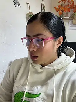 Snapshot of Sweet__Nurse1 chatting on June 2026 10:48:01 PM Sweet Nurse1 online show from June 2026 10:48:01 PM