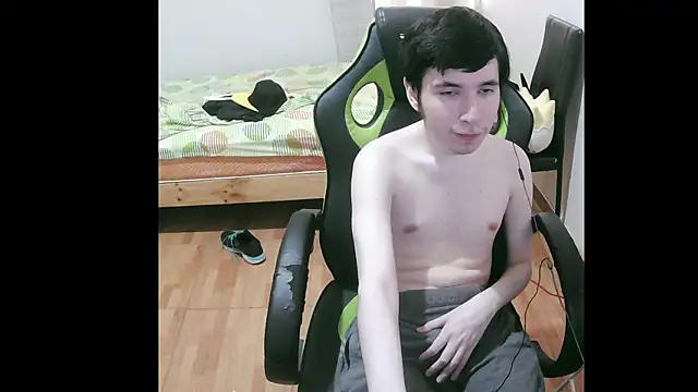 Twink martinboy online show from February 2025 10:32:01 PM