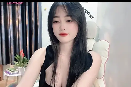 Snapshot of _Aimy_ chatting on February 2025 04:16:01 PM Aimy online show from February 2025 04:16:01 PM