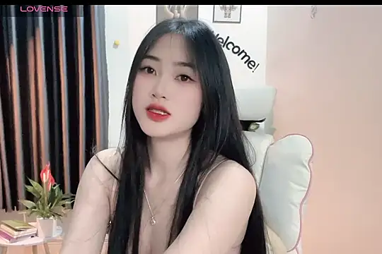 Snapshot of _Aimy_ chatting on February 2025 03:56:02 AM Aimy online show from February 2025 03:56:02 AM