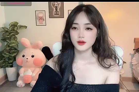 Snapshot of _Aimy_ chatting on October 2025 05:37:01 AM Aimy online show from October 2025 05:37:01 AM