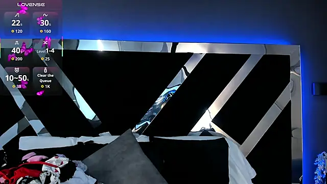 AmmyJones  online show from December 2025 07:31:01 PM