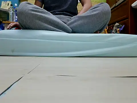 zhan7965 online show from February 2026 11:40:01 AM