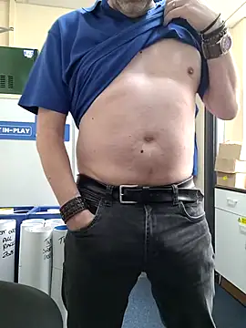 JulianJ50 online show from May 2026 07:14:02 AM