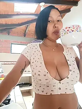 SamaraJay1 online show from September 2025 02:08:01 PM