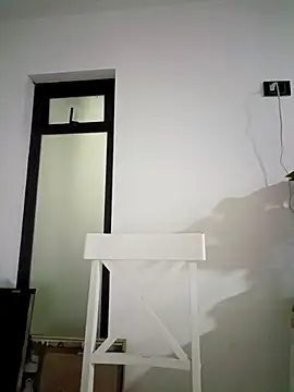 coral smitth online show from October 2025 09:15:02 PM