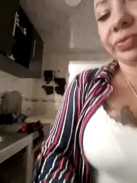 coral smitth online show from April 2026 07:19:01 PM