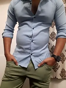 Snapshot of Guyinshortss chatting on December 2025 08:36:02 PM Guyinshortss online show from December 2025 08:36:02 PM