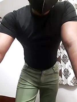 Guyinshortss online show from July 2026 08:22:02 PM