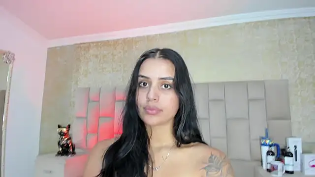 EmmaTorres  online show from September 2025 07:59:01 PM