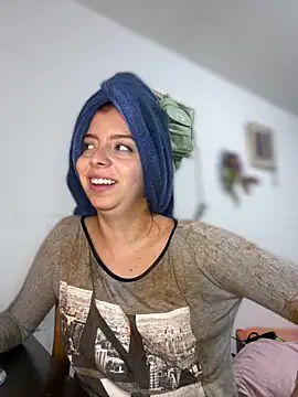 Cloew Marz online show from February 2025 01:09:02 AM