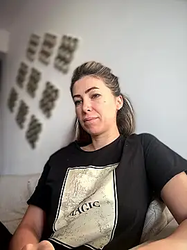 RaquelleDevon online show from January 2026 07:02:02 AM