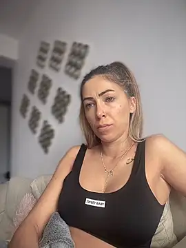 RaquelleDevon online show from March 2026 10:42:01 AM