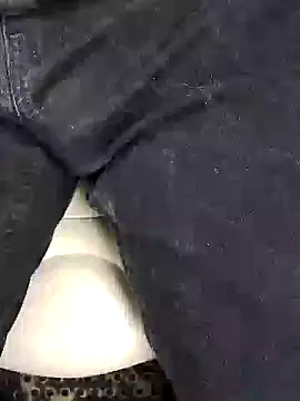 Snapshot of Policeman20742 chatting on February 2025 05:33:01 PM Policeman20742 online show from February 2025 05:33:01 PM