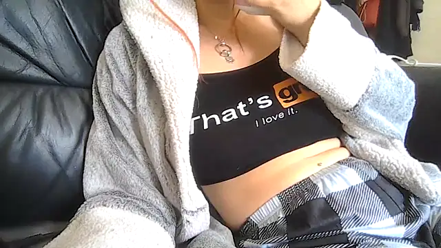 Snapshot of indie-rayne chatting on June 2026 10:35:01 AM indie-rayne online show from June 2026 10:35:01 AM