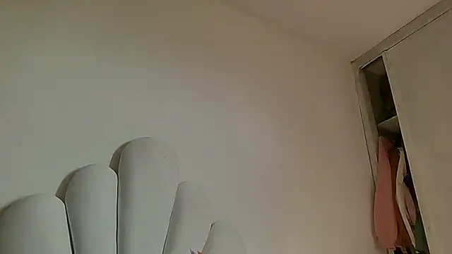 Snapshot of Cutie_Shy_ chatting on July 2026 01:36:02 PM Cutie Shy online show from July 2026 01:36:02 PM