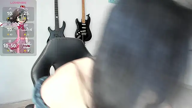 lilpervertgirl online show from June 2026 08:29:02 PM