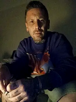 Snapshot of Schabernack1990 chatting on September 2025 03:06:01 AM Schabernack1990 online show from September 2025 03:06:01 AM