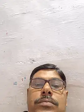 Snapshot of Srmotrs chatting on November 2025 02:45:02 AM Srmotrs online show from November 2025 02:45:02 AM