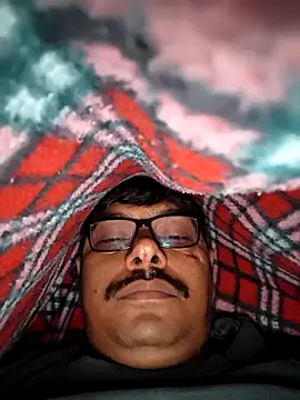 Snapshot of Srmotrs chatting on November 2025 12:31:01 AM Srmotrs online show from November 2025 12:31:01 AM