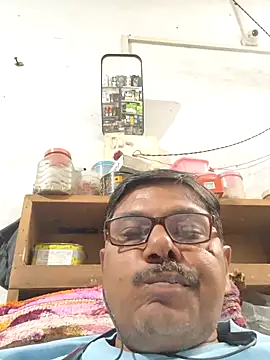 Snapshot of Srmotrs chatting on November 2025 12:36:02 PM Srmotrs online show from November 2025 12:36:02 PM