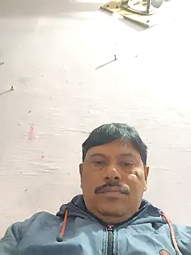 Snapshot of Srmotrs chatting on November 2025 02:55:02 AM Srmotrs online show from November 2025 02:55:02 AM