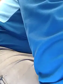 Snapshot of Srmotrs chatting on December 2025 07:03:02 AM Srmotrs online show from December 2025 07:03:02 AM