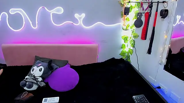 YouliteSllut2 online show from January 2025 07:22:01 PM