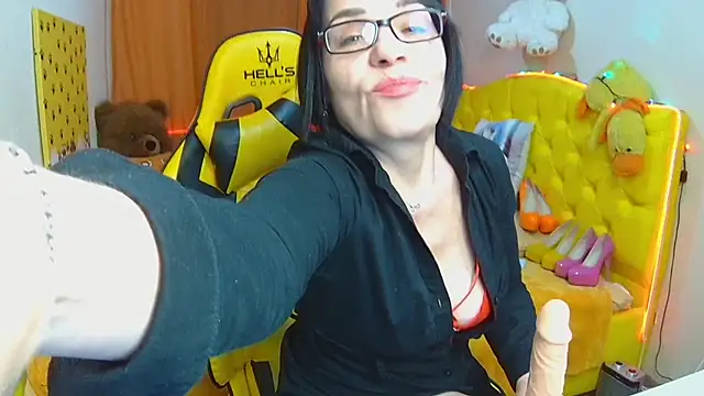 SandraHormas online show from February 2025 02:32:02 PM