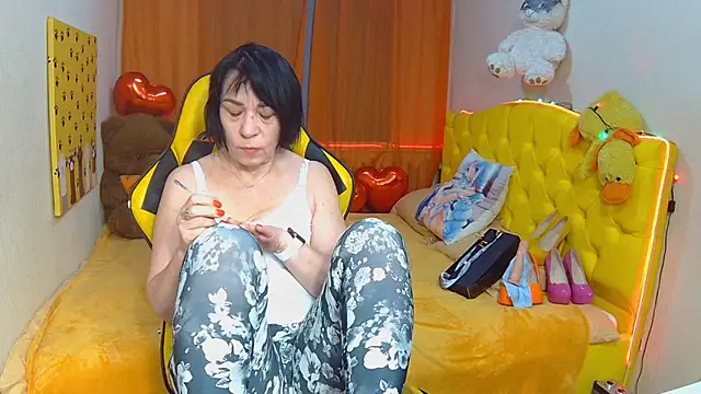 SandraHormas online show from February 2025 07:58:02 AM