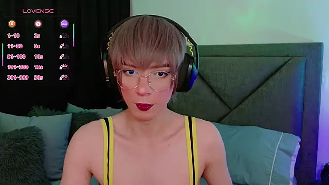 Sammy Russell online show from October 2025 06:44:01 AM