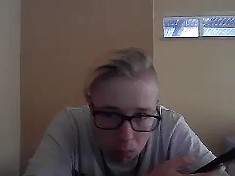 Snapshot of bisexualboy05 chatting on January 2025 07:59:01 AM bisexualboy05 online show from January 2025 07:59:01 AM