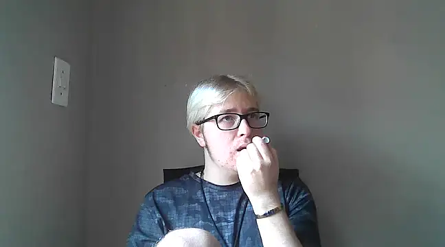 Snapshot of bisexualboy05 chatting on March 2025 10:33:02 AM bisexualboy05 online show from March 2025 10:33:02 AM