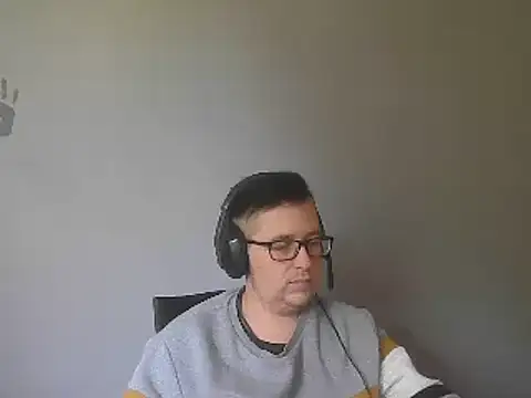 Snapshot of bisexualboy05 chatting on March 2026 11:16:01 AM bisexualboy05 online show from March 2026 11:16:01 AM