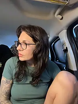 BeautifulMesss online show from February 2026 03:02:01 PM