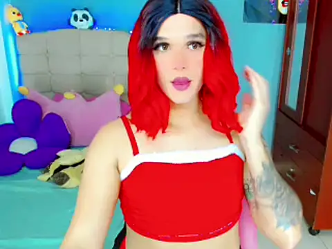 Snapshot of TaylorMon chatting on December 2024 05:54:02 PM TaylorMon online show from December 2024 05:54:02 PM