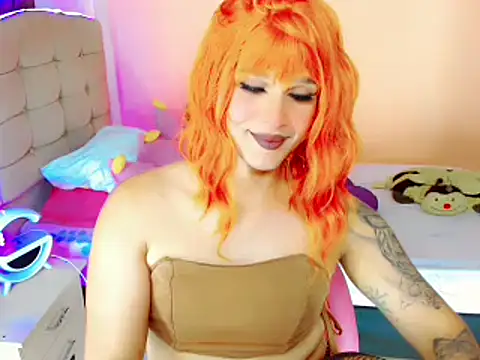 Snapshot of TaylorMon chatting on February 2025 05:41:01 AM TaylorMon online show from February 2025 05:41:01 AM