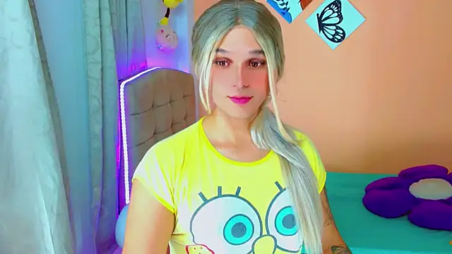 Snapshot of TaylorMon chatting on November 2025 05:49:01 AM TaylorMon online show from November 2025 05:49:01 AM